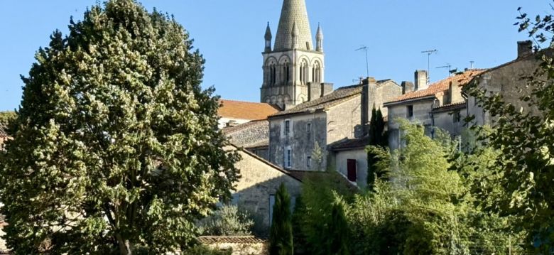 Roullet-Saint-Estèphe