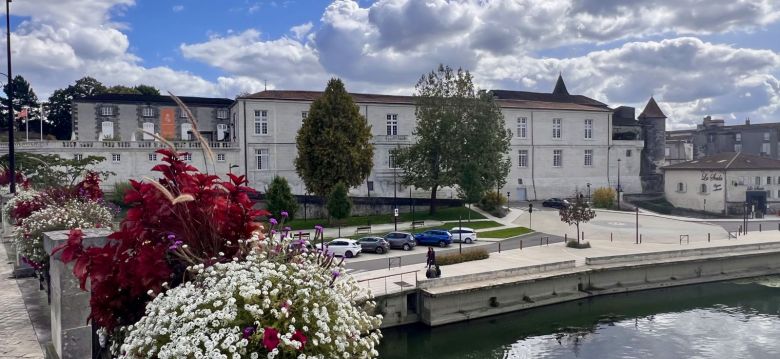 Château de Cognac - Maison des cognacs BARON O ...