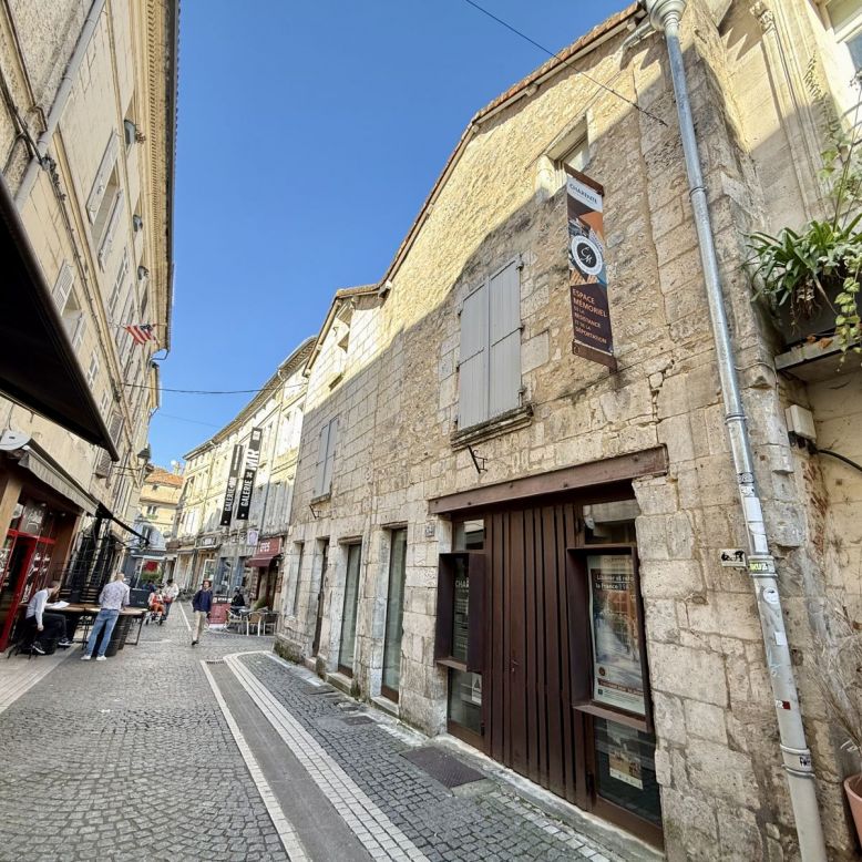 Espace Mémoriel de la Résistance et de la Dépo ...