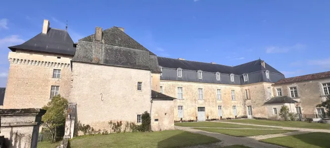 Chalais