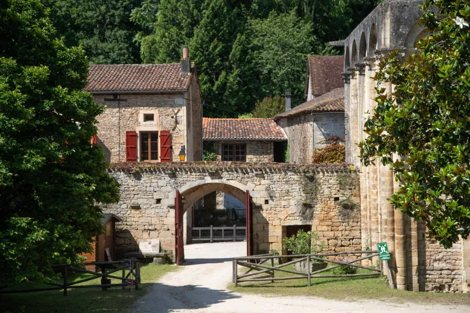 Nanteuil en Vallée