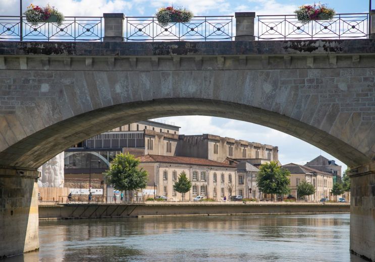 Un Week-end à Cognac : Une Escapade Enivrante  ...