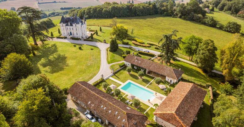 Château de Lasfonds, a French escape in an exc ...