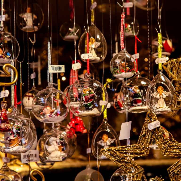 Christmas in Angoulême, a plunge into the magi ...