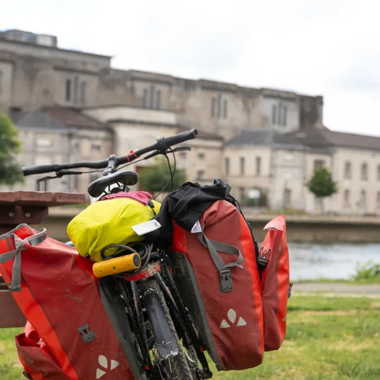 Explorer la Charente à vélo