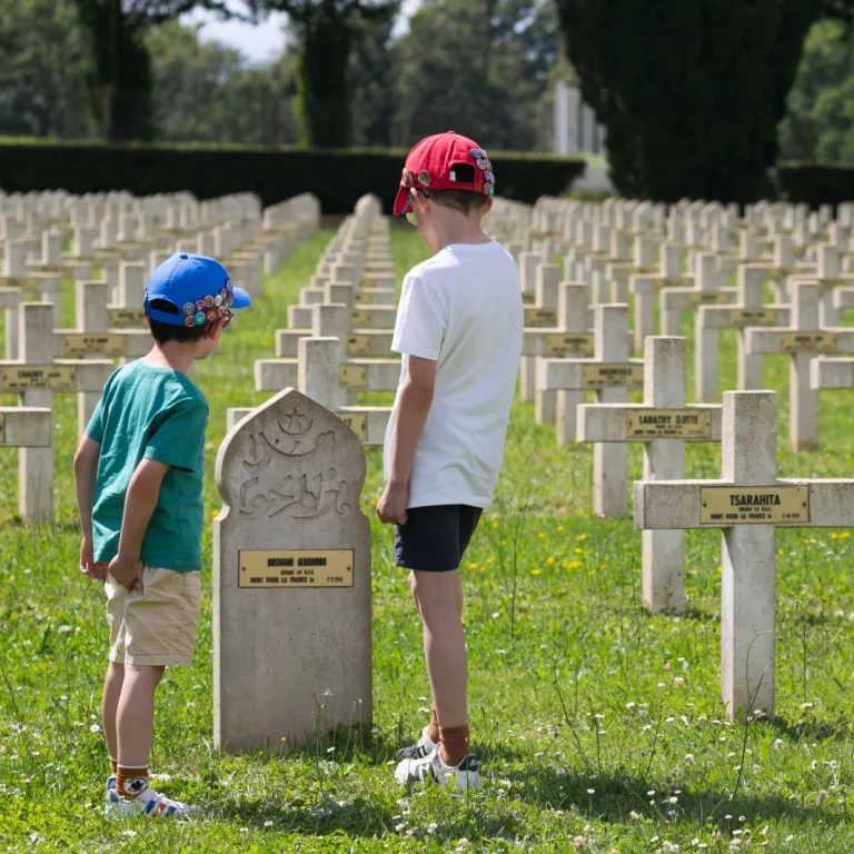 Remembering our Heroes: The Resistance Memoria ...