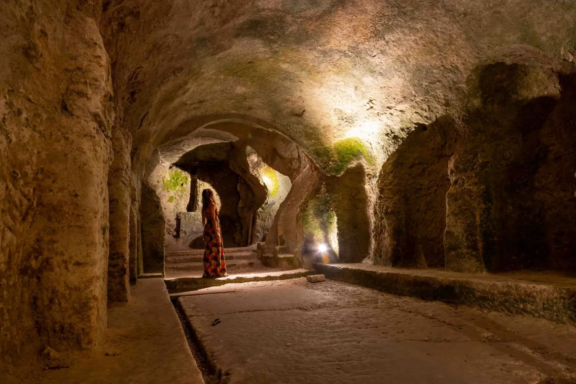église troglodyte aubeterre-sur-dronne