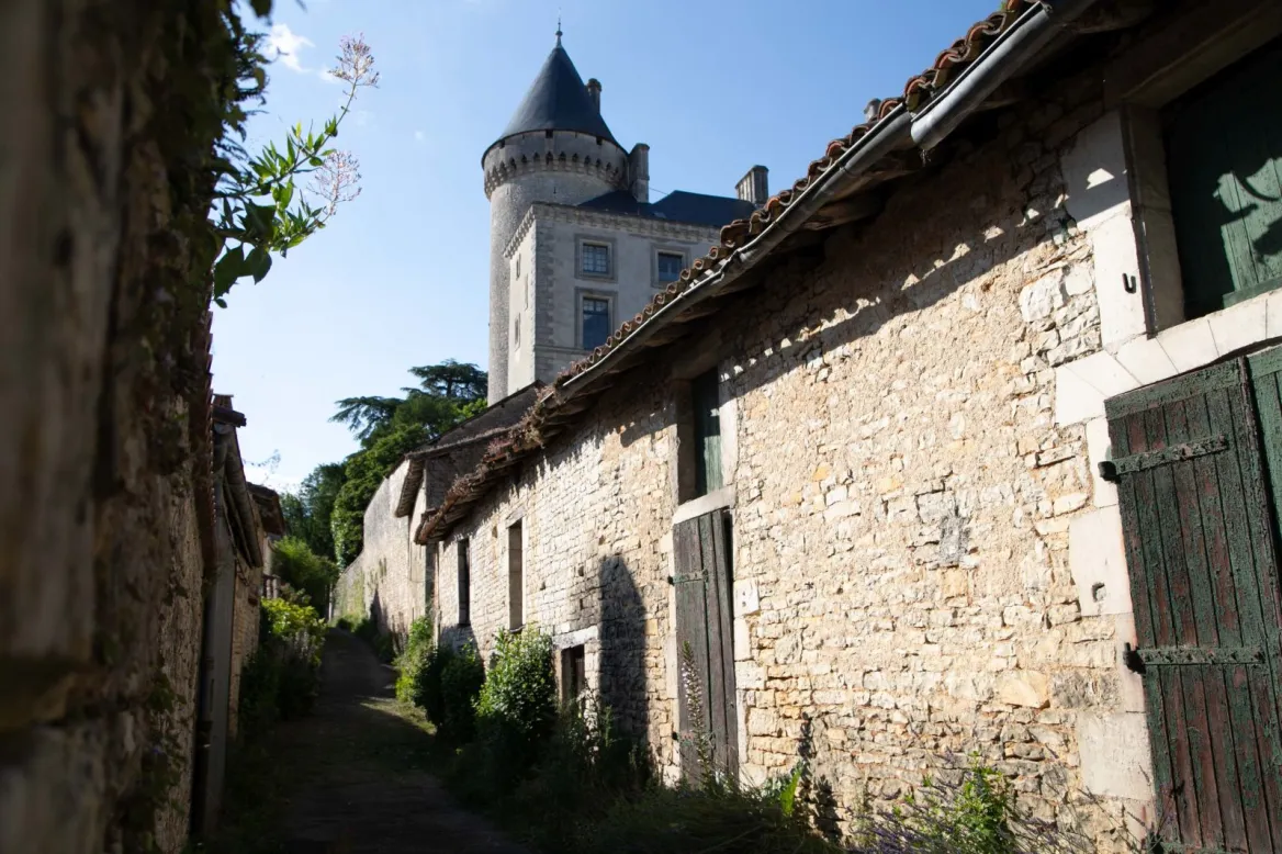 hiking in Charente