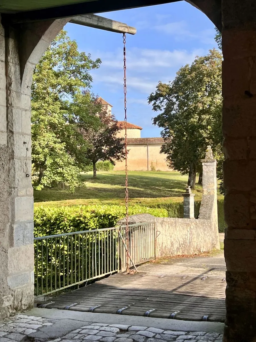 chateau de chalais